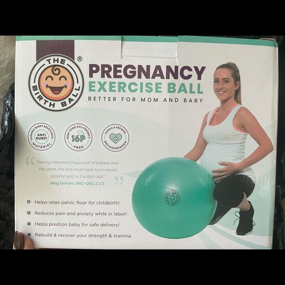 Ball, socks, pump - Picture 1 of 2